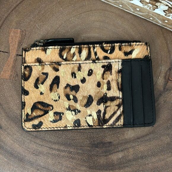 Myra Goldeny Card Holder - Picture 1 of 7